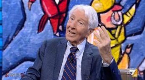 Augias: "Meloni rimane popolare perché dall'altra parte non c'è una scelta chiara" Augias: "Meloni rimane popolare perché dall'altra parte non c'è una scelta chiara"