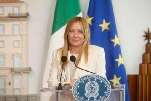 Governo, sulla stampa estera il record di stabilità: "Meloni fa la storia politica dell'Italia"