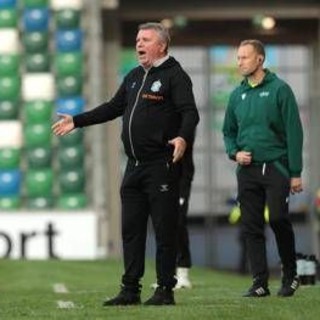 Lituania, valigie lanciate in campo contro l'allenatore: &quot;Vattene&quot;