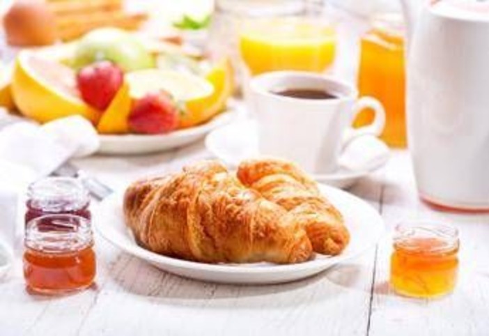 Colazione e cuore, ecco come il succo d'arancia fa la differenza Colazione e cuore, ecco come il succo d'arancia fa la differenza