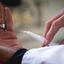 Reazioni allergiche gravi, ora c'è lo spray nasale di adrenalina: quando arriva in Italia