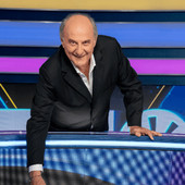 'La Ruota della Fortuna' festeggia i 70 anni di Gerry Scotti: oggi puntata speciale 'La Ruota della Fortuna' festeggia i 70 anni di Gerry Scotti: oggi puntata speciale