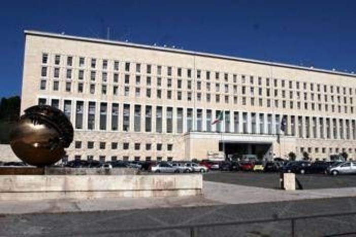 Venezuela, Farnesina: &quot;Liberati Amerigo De Grazia e Margarita Assenza, arrestati nel 2024&quot;