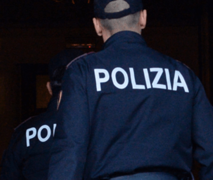 Roma, omicidio via Hortis: fermati due giovani, trovata l'arma del delitto Roma, omicidio via Hortis: fermati due giovani, trovata l'arma del delitto