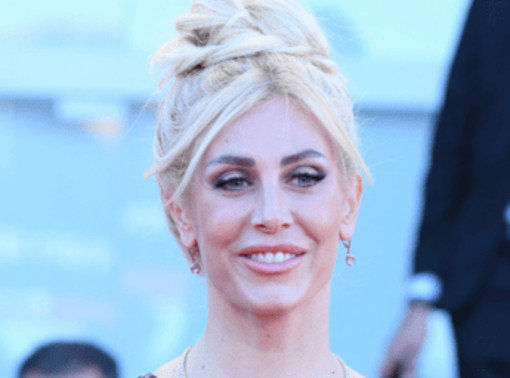 Paola Caruso a Verissimo, il figlio Michele e la morte della mamma Paola Caruso a Verissimo, il figlio Michele e la morte della mamma