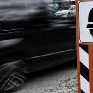 L'intelligenza artificiale cambia l'autovelox, riesce a vedere se l'automobilista usa il cellulare L'intelligenza artificiale cambia l'autovelox, riesce a vedere se l'automobilista usa il cellulare