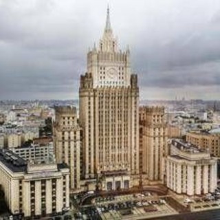 Beni russi congelati, la Germania riapre la partita: 300 miliardi per sostenere l'Ucraina