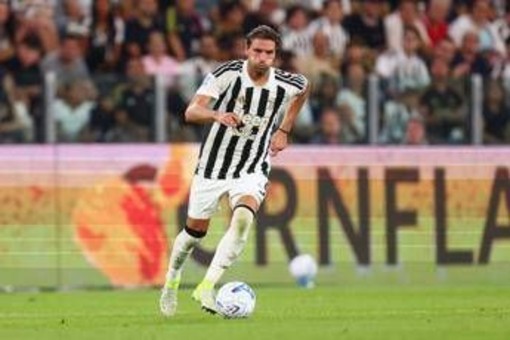 Juventus, ansia Locatelli: infortunio contro Milan, rischio operazione Juventus, ansia Locatelli: infortunio contro Milan, rischio operazione