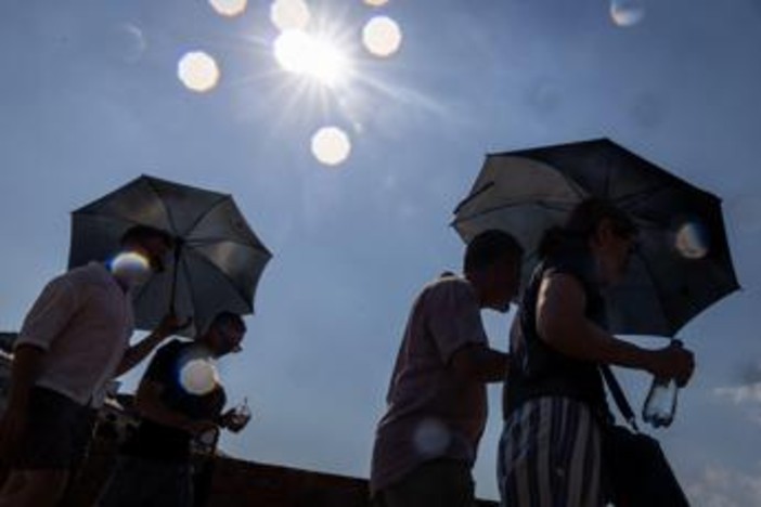 Ancora una vittima del caldo in Liguria, 74enne muore in spiaggia a Moneglia Ancora una vittima del caldo in Liguria, 74enne muore in spiaggia a Moneglia