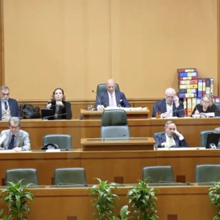 Lazio, in Consiglio Regionale confronto sugli emendamenti alla manovra