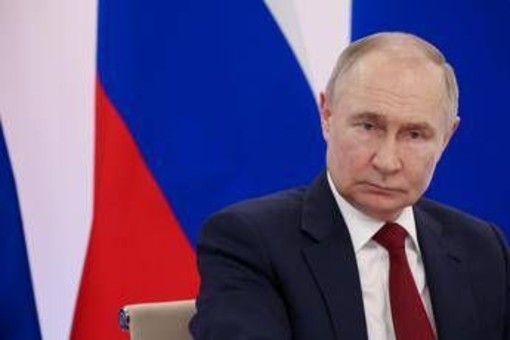 Russia, le manovre di Putin spaventano la Finlandia. Trump: &quot;Nessun rischio&quot;