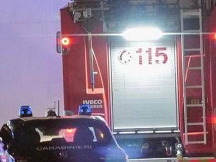 Castellammare di Stabia, 75enne trovata morta sul balcone: il corpo parzialmente carbonizzato