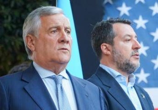 Ucraina nell'Ue, no della Lega. Tajani: "Favorevole ma priorità a Balcani" Ucraina nell'Ue, no della Lega. Tajani: "Favorevole ma priorità a Balcani"