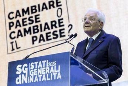 Natalità, Mattarella: &quot;Tema vitale per l'Italia e per l’Europa&quot;