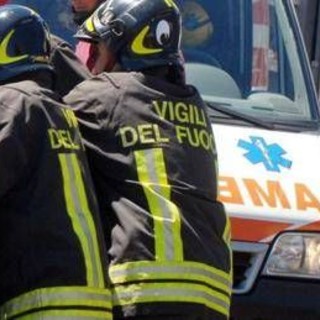 Pomezia, investita da un'auto mentre attraversa: morta sul colpo donna di 65 anni