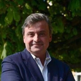 Calenda: &quot;Con Meloni ci sentiamo via sms, scambio intellettuale proficuo&quot;