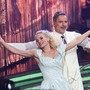 Beppe Convertini replica a Lucarelli: &quot;Io figlio di due persone medie straordinarie&quot;