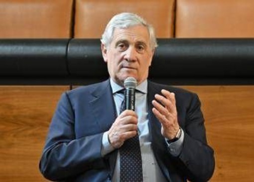 Tajani: &quot;Salvini su Macron? Io uso toni calmi per far valere le idee, politica estera spetta a me e Meloni&quot;