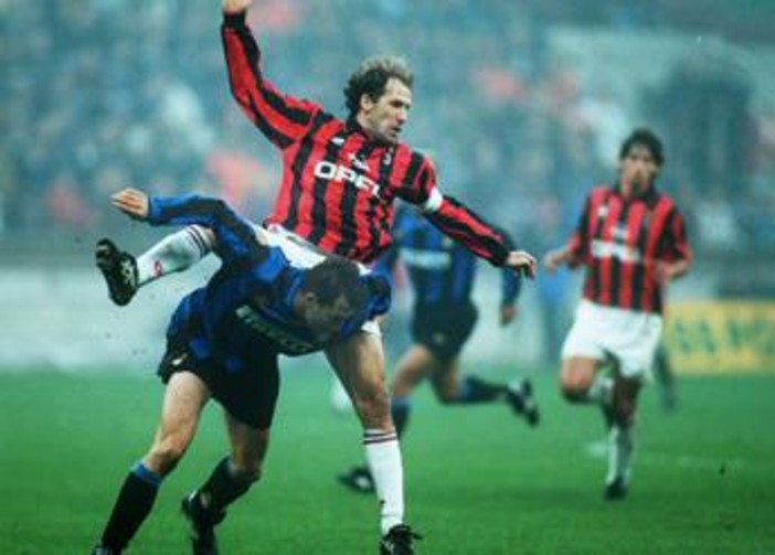 Morto a 66 anni Franco Baresi, campione fedele a una sola maglia (Milan): ha scritto la storia del calcio Morto a 66 anni Franco Baresi, campione fedele a una sola maglia (Milan): ha scritto la storia del calcio