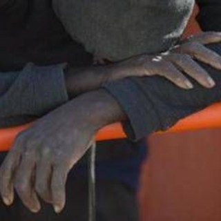 Migranti, naufragio al largo di Creta: 17 morti Migranti, naufragio al largo di Creta: 17 morti