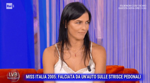 La volta buona, Edelfa Chiara Masciotta ricorda il grave incidente: "Sono ripartita grazie ai miei figli" La volta buona, Edelfa Chiara Masciotta ricorda il grave incidente: "Sono ripartita grazie ai miei figli"