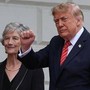 Irlanda, Trump: "Unificazione sarebbe fantastica, prima o poi accadrà"