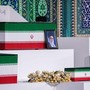 Iran, preghiera funebre per Khamenei: ci sono tre figli ma non Mojtaba