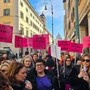 Violenza sulle donne, manifestazione di fronte al Senato: protesta contro testo Bongiorno