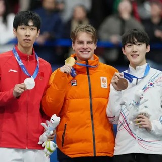 Oro Olanda nei 1000 mt Short Track, il cinese Sun Long 2° per 28 millesimi