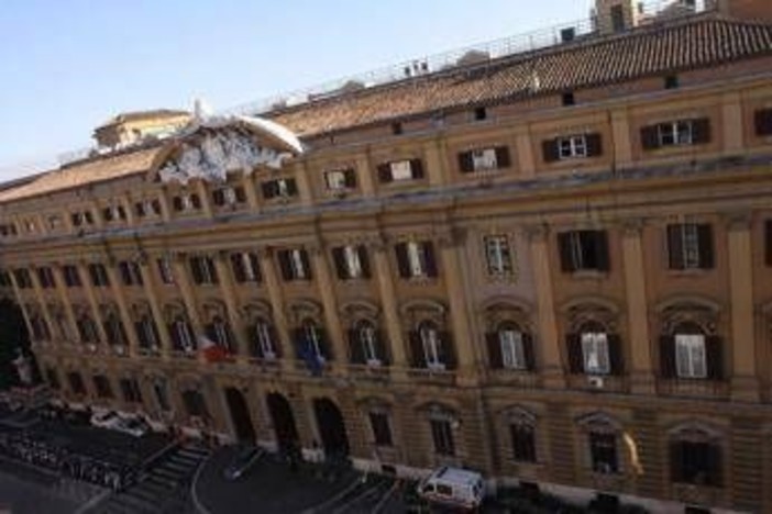 Scala, giochi e Olimpiadi: micro-misure e non solo in Manovra, il nuovo pacchetto Scala, giochi e Olimpiadi: micro-misure e non solo in Manovra, il nuovo pacchetto