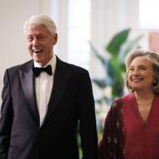 Caso Epstein, Bill e Hillary Clinton rifiutano di testimoniare alla Camera Caso Epstein, Bill e Hillary Clinton rifiutano di testimoniare alla Camera