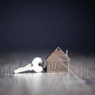 Mutuo, ecco quanto ci costa davvero la prima casa: le spese accessorie voce per voce