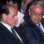 Quando Berlusconi invitò il laziale Previti a San Siro, ex ministro: "Milan perse e Silvio voleva ammazzarmi" Quando Berlusconi invitò il laziale Previti a San Siro, ex ministro: "Milan perse e Silvio voleva ammazzarmi"