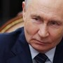Ucraina-Russia, negoziati per la pace in stallo: Putin pronto a intensificare gli attacchi