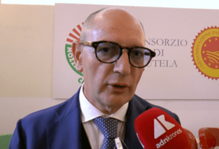 Consorzio mozzarella bufala campana Dop: "Prodotto modello di sviluppo tra tradizione e innovazione" Consorzio mozzarella bufala campana Dop: "Prodotto modello di sviluppo tra tradizione e innovazione"