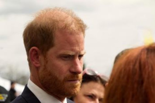 Harry in Uk senza Meghan e figli, Re Carlo 'spazientito' per cambi idea su alloggio Harry in Uk senza Meghan e figli, Re Carlo 'spazientito' per cambi idea su alloggio