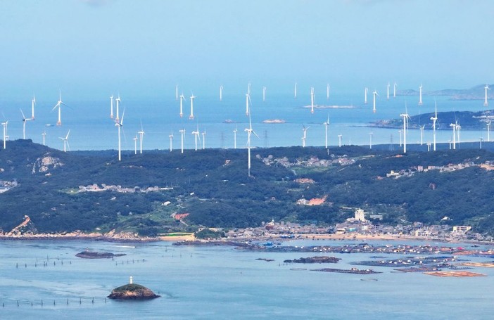 Cina, obiettivo produzione di energia da fonti non fossili al 50% entro il 2030 Cina, obiettivo produzione di energia da fonti non fossili al 50% entro il 2030