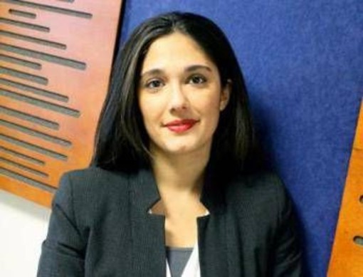 Report, Giulia Presutti rinuncia alla conduzione: "Lascio per amore del programma" Report, Giulia Presutti rinuncia alla conduzione: "Lascio per amore del programma"