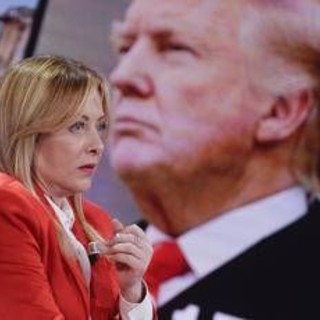 Meloni, i sondaggisti: "L'attacco di Trump fa alzare consensi per premier" Meloni, i sondaggisti: "L'attacco di Trump fa alzare consensi per premier"