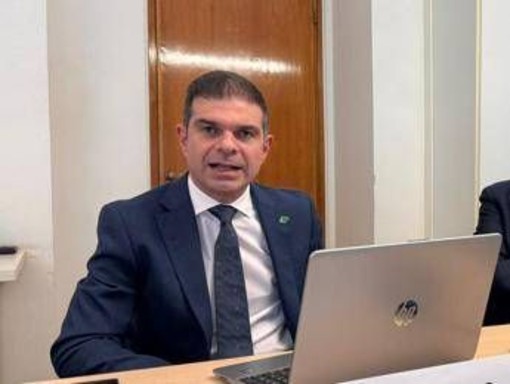 Fumo, Di Maio (Aiom): "Evitarlo è il miglior investimento per la salute" Fumo, Di Maio (Aiom): "Evitarlo è il miglior investimento per la salute"