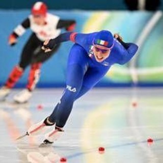 Milano Cortina, primo oro per l'Italia con Francesca Lollobrigida: record olimpico nei 3mila