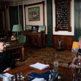 Ucraina, Sean Penn vede Zelensky a Kiev dopo aver dato buca agli Oscar