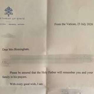 Famiglia nel bosco, Papa risponde a lettera genitori: "Vi ricordo nelle mie preghiere" Famiglia nel bosco, Papa risponde a lettera genitori: "Vi ricordo nelle mie preghiere"