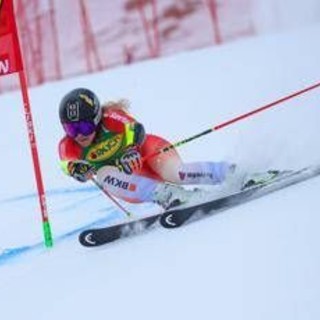 Brutta caduta in allenamento per Lara Gut. A rischio le Olimpiadi di Milano Cortina