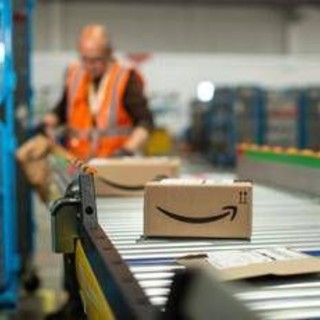 Amazon, in Italia nel 2024 investiti 15 mln per migliorare ambiente lavorativo