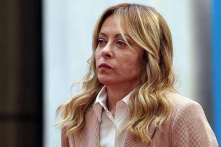 Meloni: "Italia non è Repubblica banane, regole si rispettano" Meloni: "Italia non è Repubblica banane, regole si rispettano"