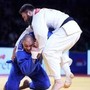 Judo, la Federazione Internazionale riammette i russi con inno e bandiera: è la prima a farlo