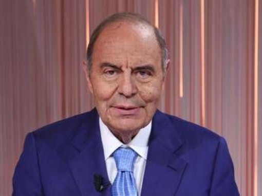 'Porta a Porta', al via da stasera su Rai1: Vespa apre con Germania, governo Meloni e campo largo