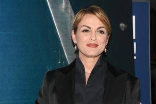 Pascale: &quot;Vannacci? Lo porterei su un'isola deserta e lo lascerei lì&quot;