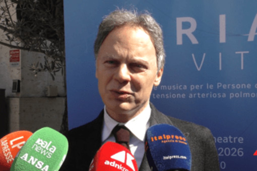 Malattie rare, cardiologo Badagliacca: "Ci vogliono 2-3 anni per una diagnosi di ipertensione polmonare" Malattie rare, cardiologo Badagliacca: "Ci vogliono 2-3 anni per una diagnosi di ipertensione polmonare"